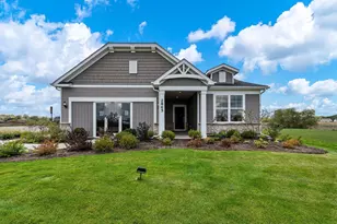 1247 Kessler Dr, Mundelein, IL 60060 - Photo 1