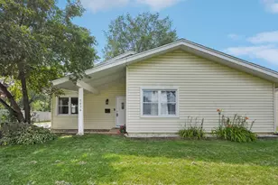 5534 W Celebrity Cir, Hanover Park, IL 60133 - Photo 1