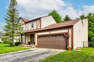 688 Equestrian Dr, Wheeling, IL 60090 - Photo 1