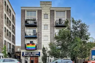 6745 N Clark St, Chicago, IL 60626 - Photo 1