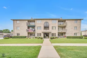 13953 W Leamington Dr, Crestwood, IL 60418 - Photo 1