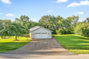 126 SE Galleon Run Dr, Poplar Grove, IL 61065 - Photo 1