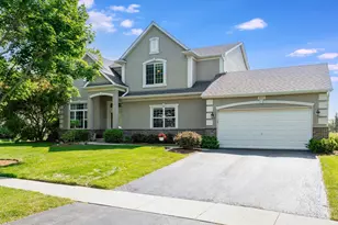 822 Longwood Dr, Lake Villa, IL 60046 - Photo 1