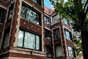 5202 S Ingleside Ave, Chicago, IL 60615 - Photo 1