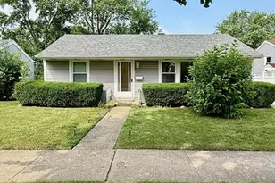 922 S Wolf Rd, Des Plaines, IL 60016 - Photo 1