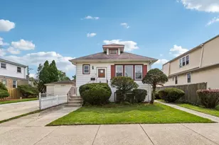 2917 N Rutherford Ave, Chicago, IL 60634 - Photo 1