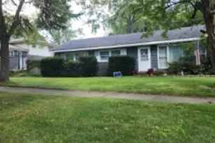 9317 S 82nd Ave, Hickory Hills, IL 60457 - Photo 1