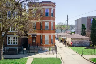 1643 S Fairfield Ave, Chicago, IL 60608 - Photo 1