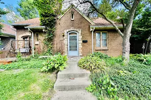 1304 E Main St, Streator, IL 61364 - Photo 1