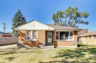 514 Iroquois Rd, Hillside, IL 60162 - Photo 1