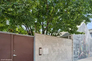 1653 W North Ave, Chicago, IL 60622 - Photo 1