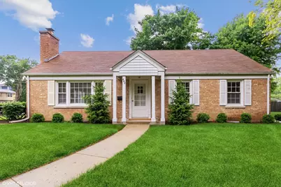 402 Berry Road, Barrington, IL 60010 - Photo 1