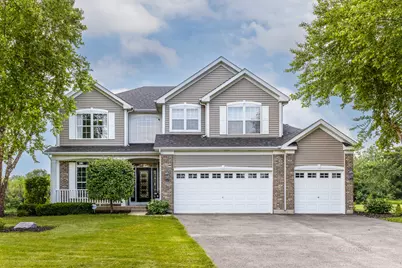 13205 W Hidden Springs Trail, Wadsworth, IL 60083 - Photo 1