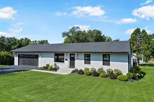 2852 Everglade Ave, Woodridge, IL 60517 - Photo 1