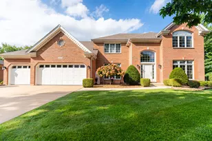 6816 Bantry Ct, Darien, IL 60561 - Photo 1