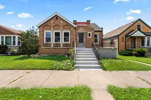 3237 W 83rd Pl, Chicago, IL 60652 - Photo 1