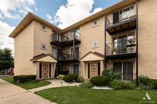 3156 N Olcott Ave, Chicago, IL 60707 - Photo 1