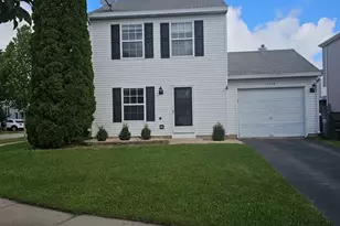 5538 Alexandria Dr, Lake in the Hills, IL 60156 - Photo 1