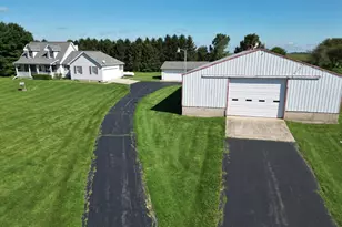 2658 Reynolds Rd, Ashton, IL 61006 - Photo 1