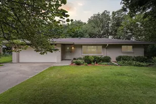 5656 N Fair Oaks Dr, Davis Junction, IL 61020 - Photo 1