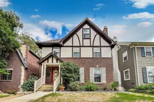 2747 Garrison Ave, Evanston, IL 60201 - Photo 1