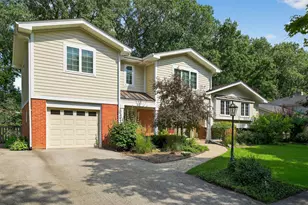 1101 Juniper Terrace, Glenview, IL 60025 - Photo 1