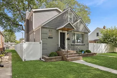 3931 Maple Avenue, Brookfield, IL 60513 - Photo 1