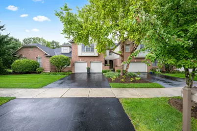 422 Ashbury Lane, Lemont, IL 60439 - Photo 1