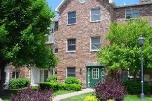 4312 W Shamrock Ln, McHenry, IL 60050 - Photo 1