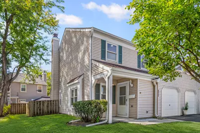 822 Texas Court, Carol Stream, IL 60188 - Photo 1