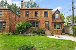 11414 S Campbell Ave, Chicago, IL 60655 - Photo 1