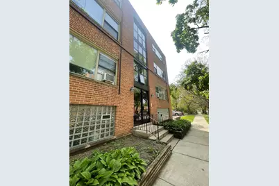 6827 N Oakley Avenue #3C, Chicago, IL 60645 - Photo 1