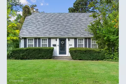 916 S Grant Street, Hinsdale, IL 60521 - Photo 1