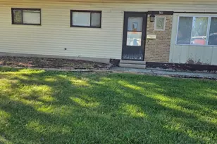 301 Seneca St, Park Forest, IL 60466 - Photo 1