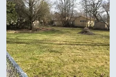 95 Eagle Point Road, Fox Lake, IL 60020 - Photo 1