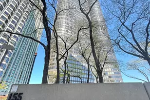 155 N Harbor Dr, Chicago, IL 60601 - Photo 1