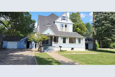 902 W 3rd Street, Sterling, IL 61081 - Photo 1