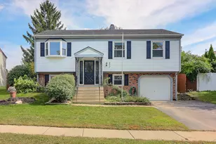 957 Grant St, Bartlett, IL 60103 - Photo 1