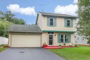 576 Springhill Cir, Naperville, IL 60563 - Photo 1