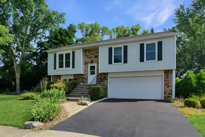 1348 Adams Court, Saint Charles, IL 60174 - Photo 1
