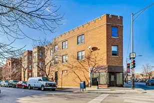 6600 N Clark St, Chicago, IL 60626 - Photo 1