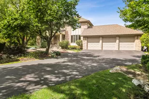 2223 Shetland Rd, Inverness, IL 60010 - Photo 1