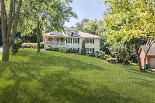 8 Division Ct, Lemont, IL 60439 - Photo 1