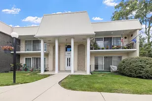 4114 W 99th St, Oak Lawn, IL 60453 - Photo 1