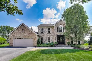404 Appollo Ct, Wheaton, IL 60189 - Photo 1