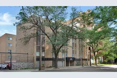 5420 N Sheridan Road #303, Chicago, IL 60640 - Photo 1