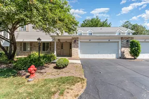 430 Somerset Ct, Aurora, IL 60504 - Photo 1