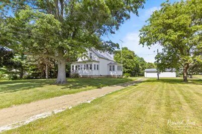 7861 E 2250S Road, Saint Anne, IL 60964 - Photo 1