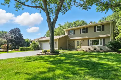 1214 Carol Crest Drive, Sleepy Hollow, IL 60118 - Photo 1