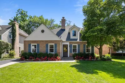 2323 Greenwood Avenue, Wilmette, IL 60091 - Photo 1